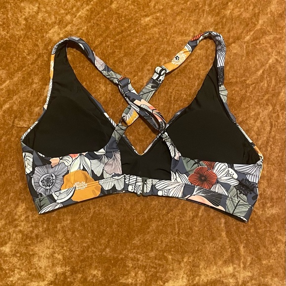 Title Nine Better Bikini 2.0. XL (16) Floral print - Picture 2 of 9